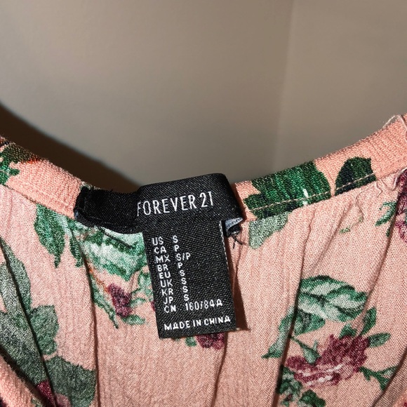 forever 21 floral off the shoulder top - Picture 3 of 3